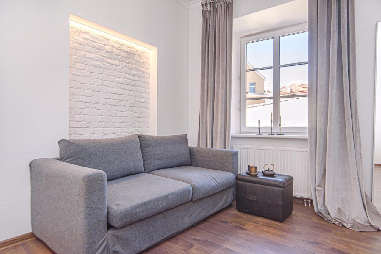 Welcoming Studio In Historic Vilnius With Free Parking By Urban Rent Leilighet Eksteriør bilde